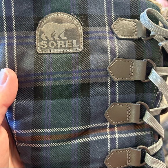 Women’s Sorel Blue Plaid Duck Boots Size 7.5 - Picture 5 of 7